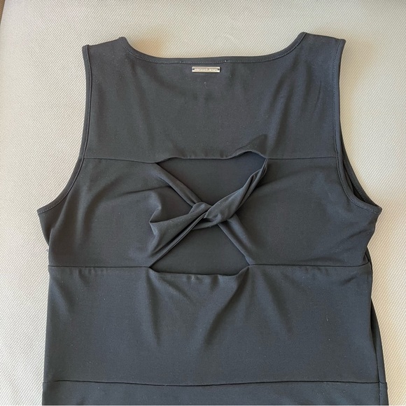 Michael Kors casual black dress, fun design in back, size M, new. - Picture 3 of 4